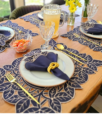 VESTINDO MESA ALMOÇO