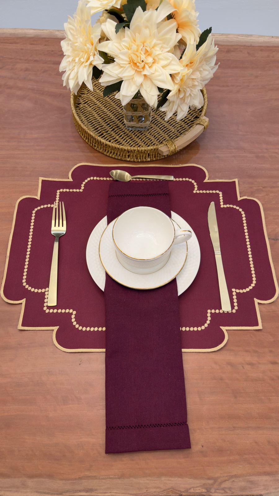 Lugar Americano Classic Vinho