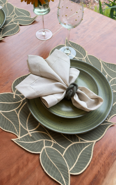 Kit Mesa Posta Folhas Verde Musgo