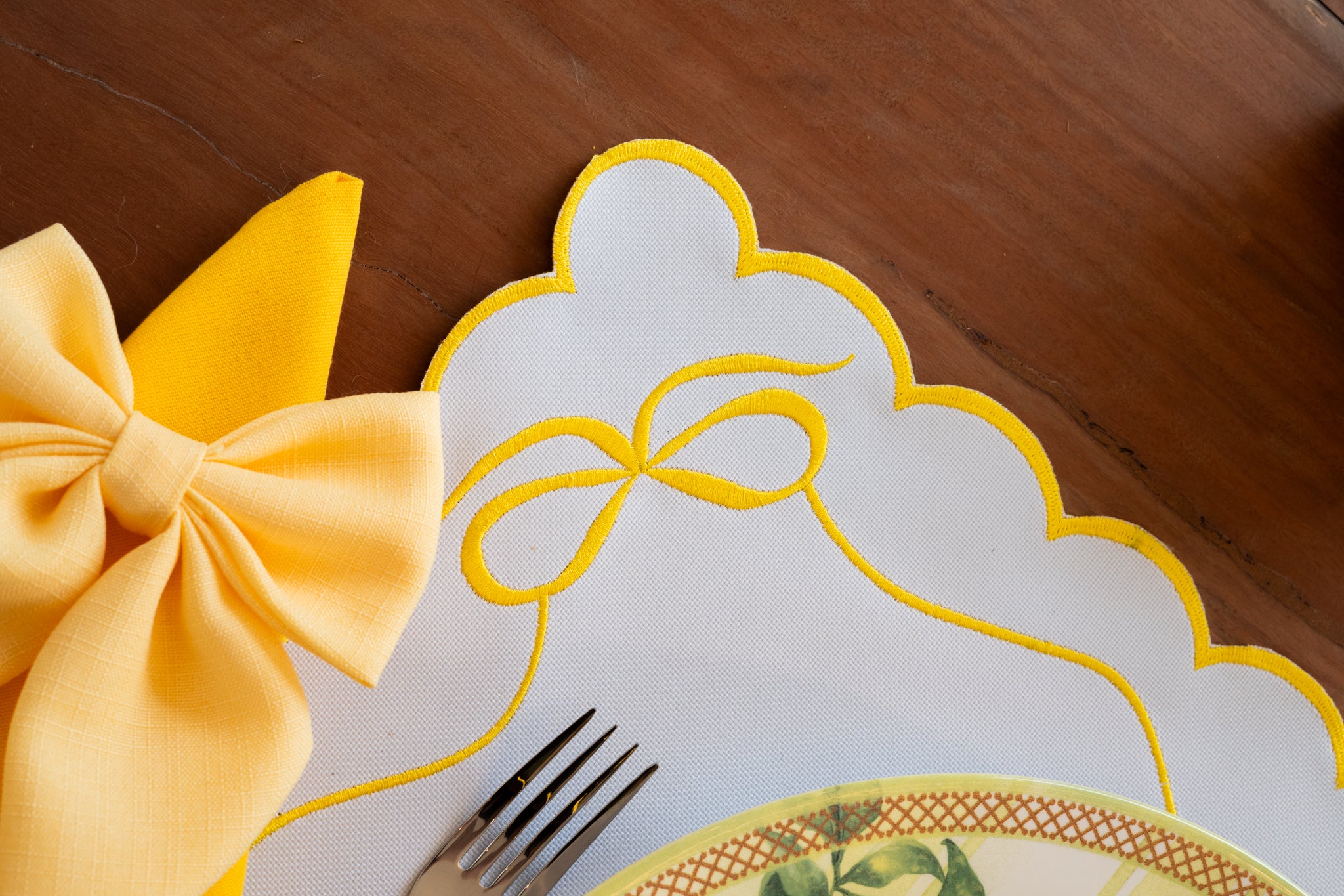 Lugar Americano Laço Amarelo