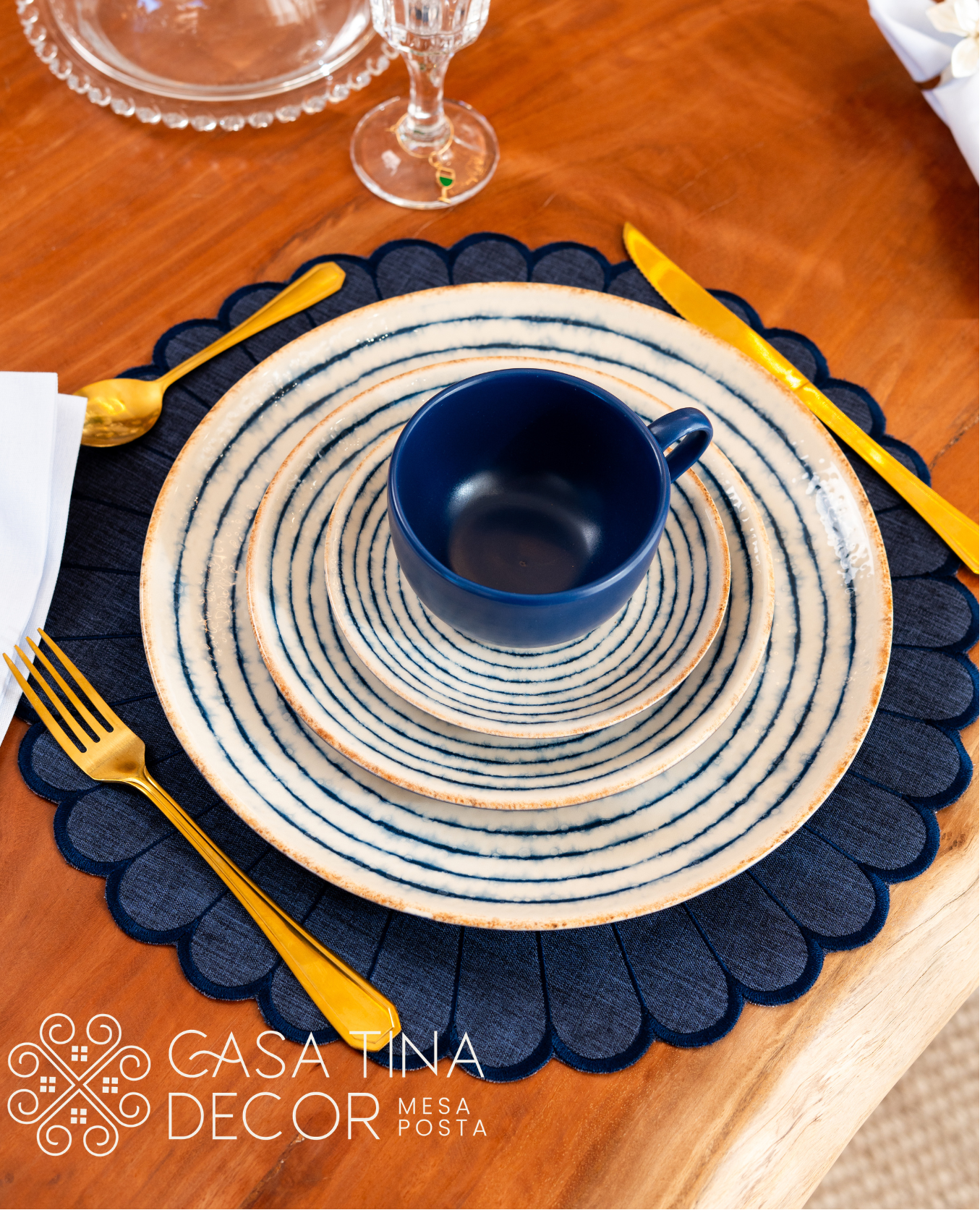 Lugar Americano Almond Azul Marinho