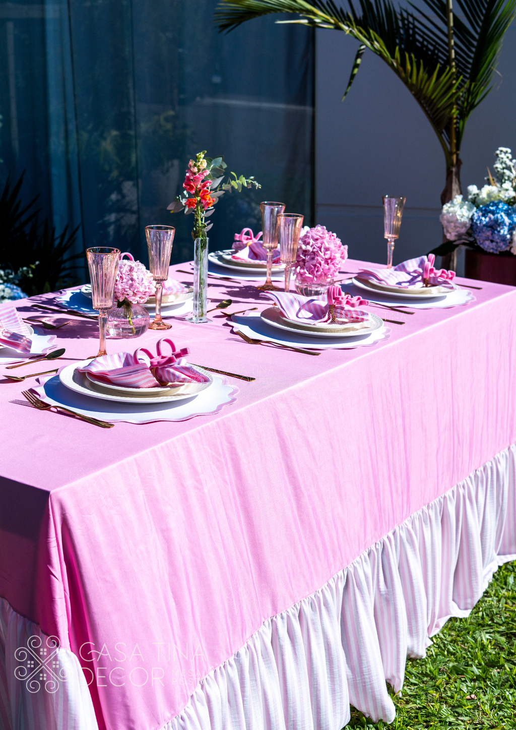 Toalha de Mesa Rosa com Listrado