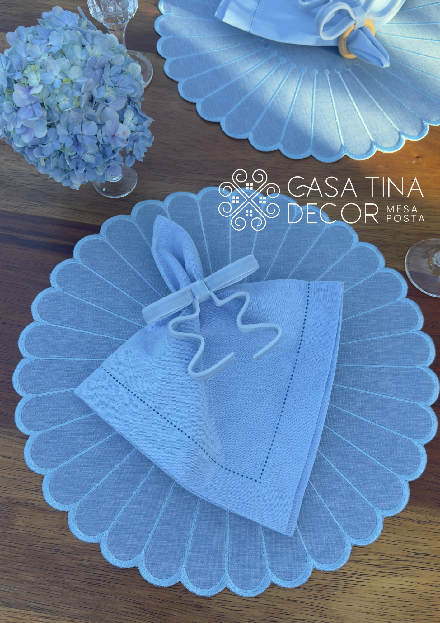 Lugar Americano Almond Azul Claro