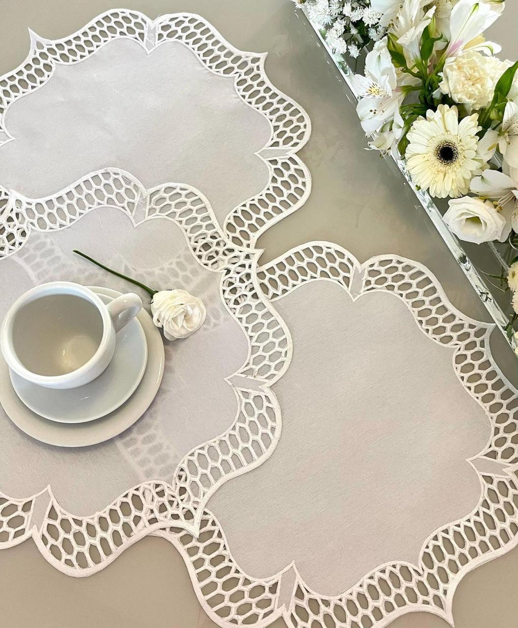 Americano Richelieu Branco